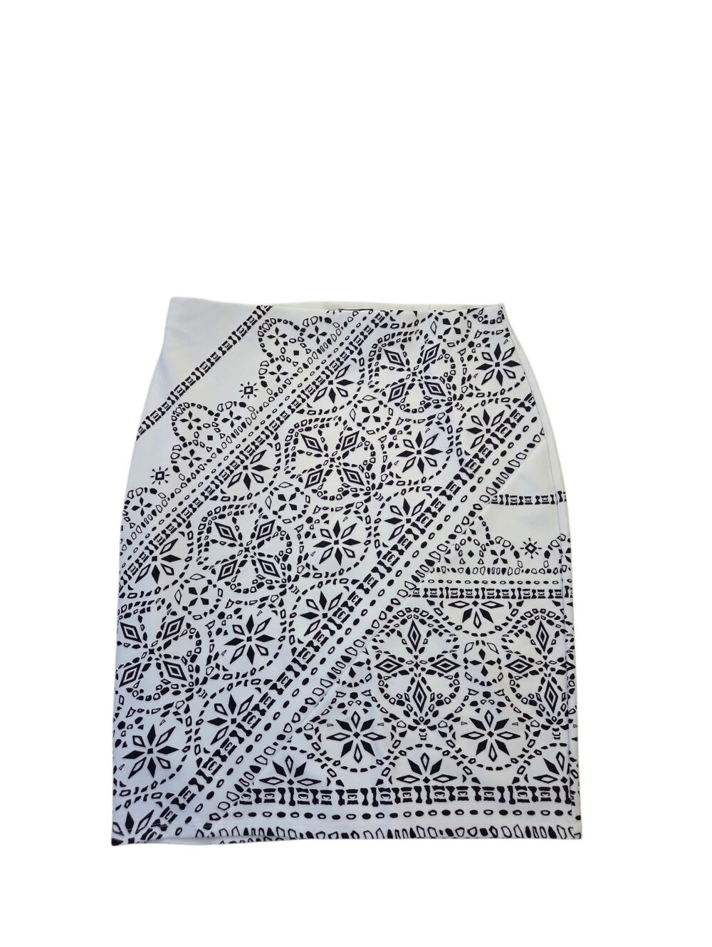 New York Clothing Co white w/ geometric black cut out pencil skirt, L. EUC.